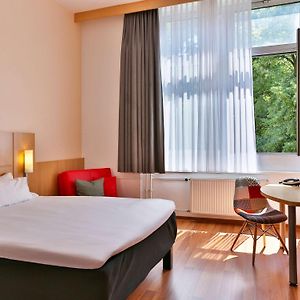 Ibis Berlin City Sued